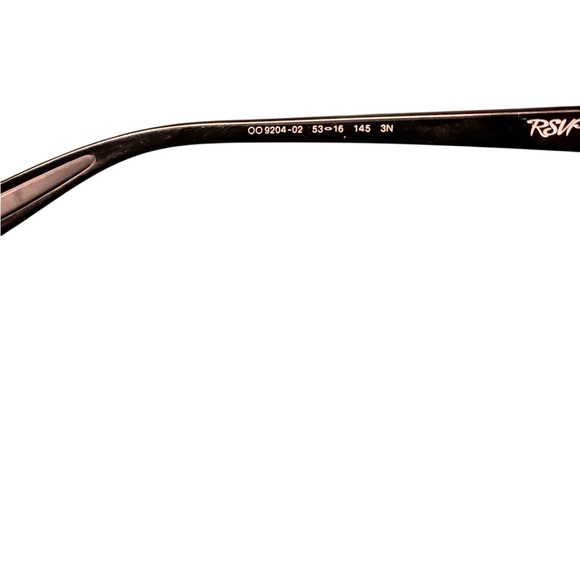 Oakley RSVP Black Sunglasses with White Case - Picture 3 of 9